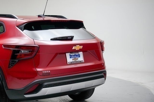 New 2026 Chevrolet Trax LT w/ Driver Confidence Package image 5