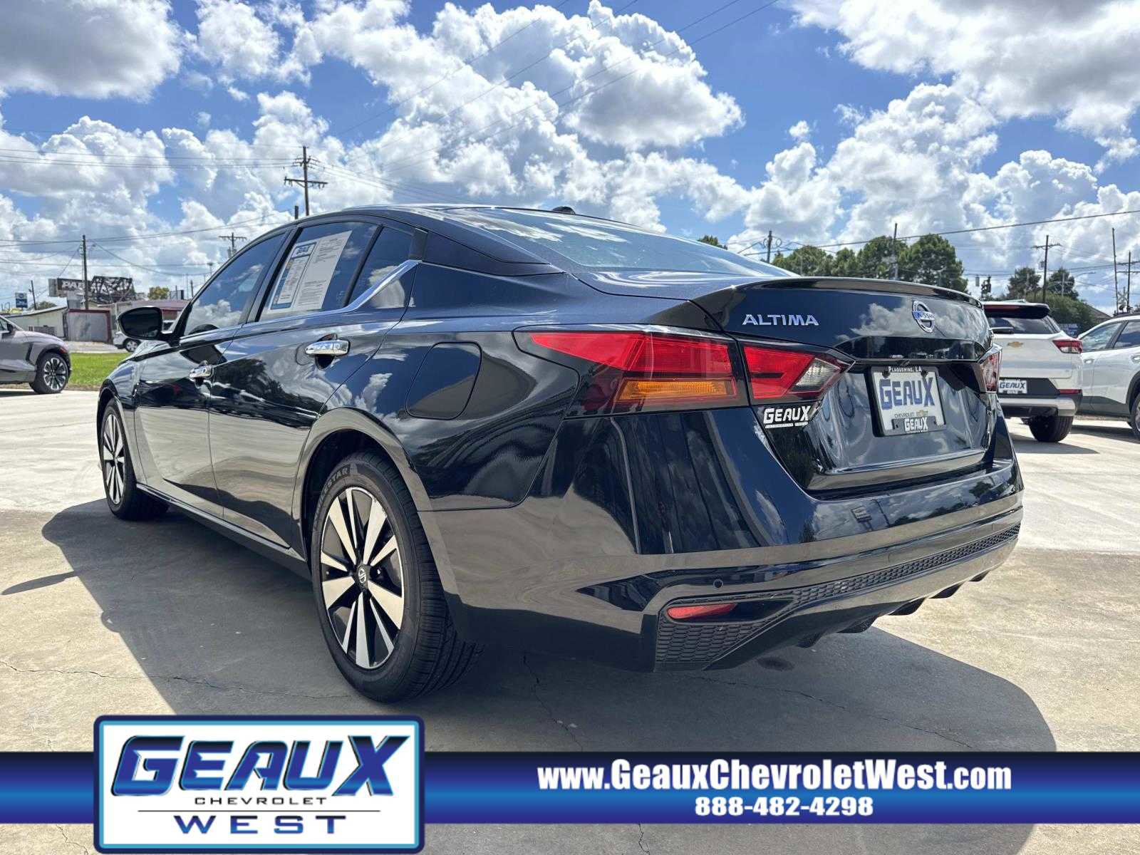 Used 2021 Nissan Altima 2.5 SV image 8
