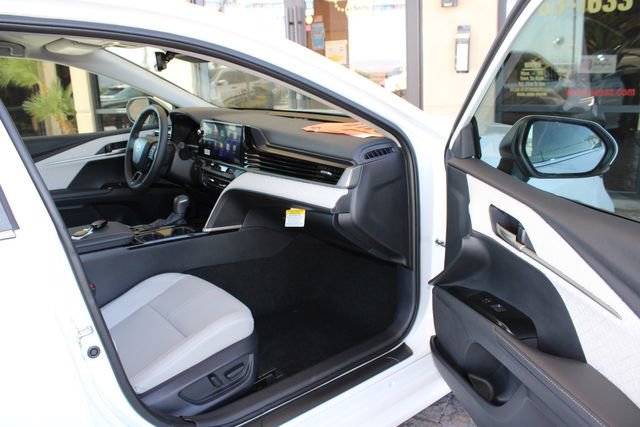 Used 2026 Toyota Camry XLE FWD image 23