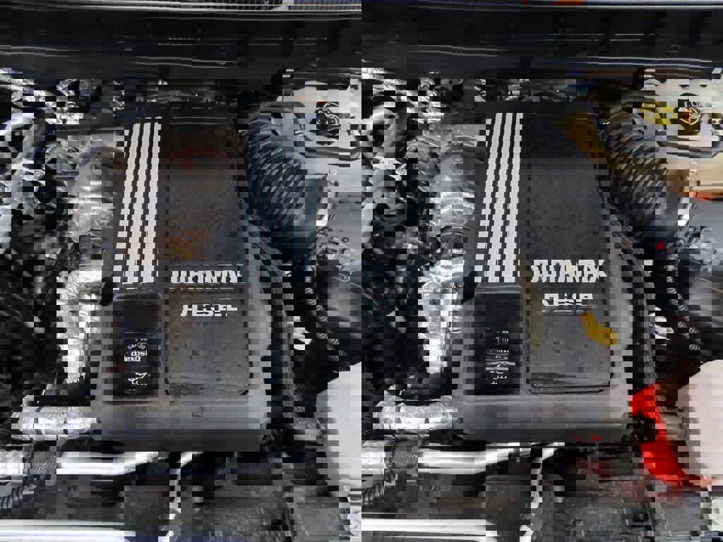 Used 2020 Chevrolet Silverado 1500 LT w/ All-Star Edition image 13