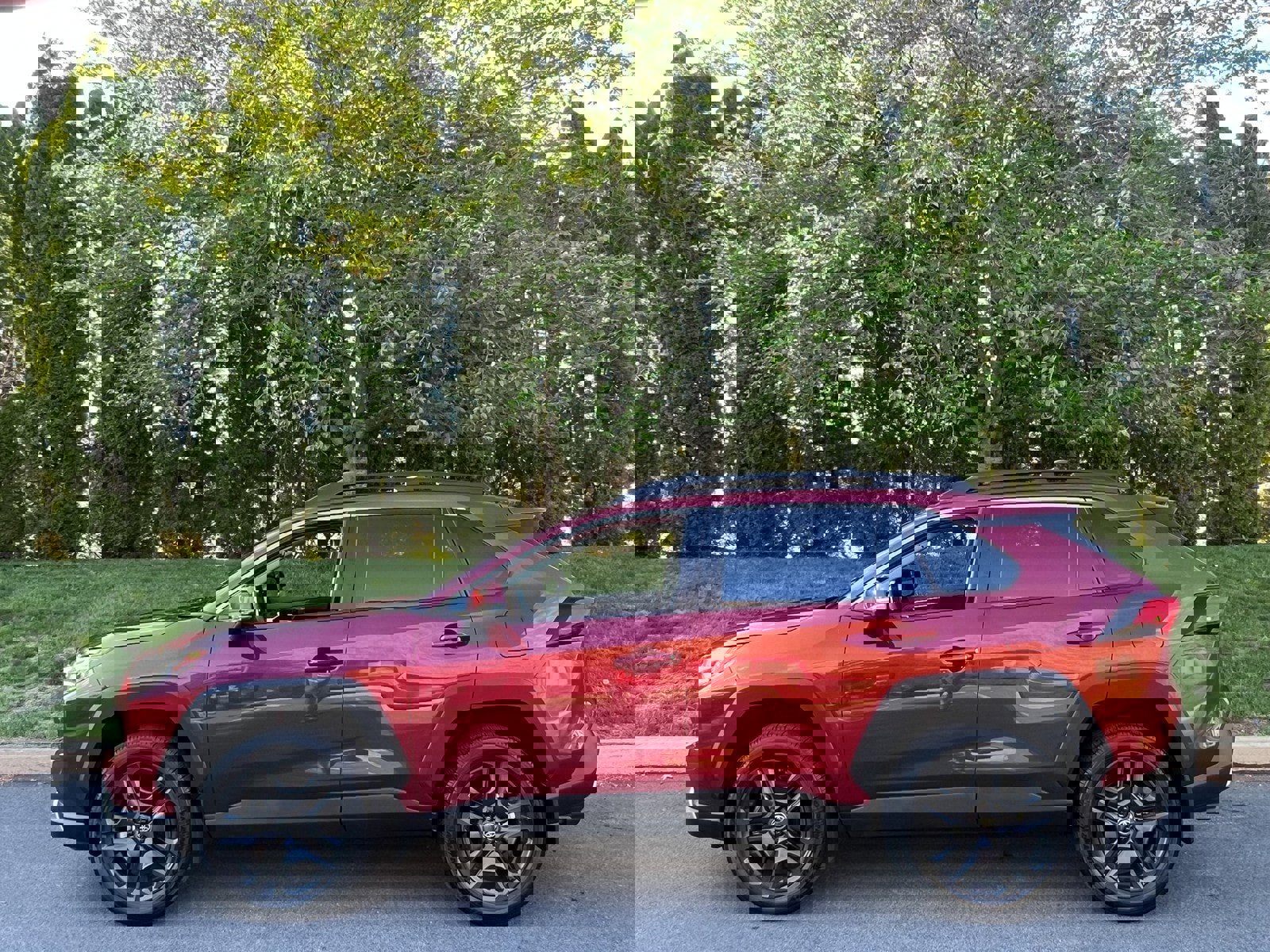 Used 2024 Toyota RAV4 Adventure w/ Convenience Package AWD/4WD image 41