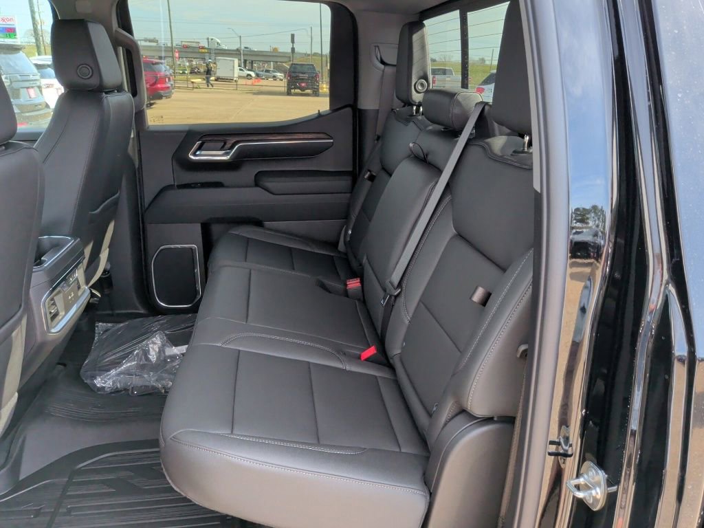 New 2026 GMC Sierra 1500 SLT image 37