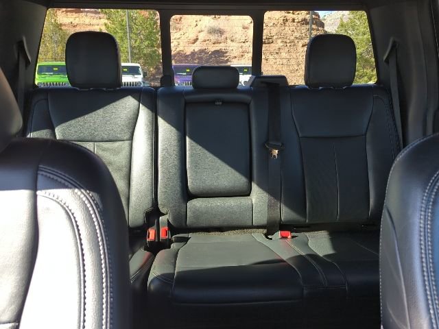 Used 2022 Ford F250 Lariat w/ Tremor Off-Road Package image 21