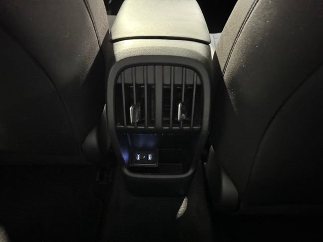 Used 2025 Hyundai Kona SEL AWD/4WD image 15