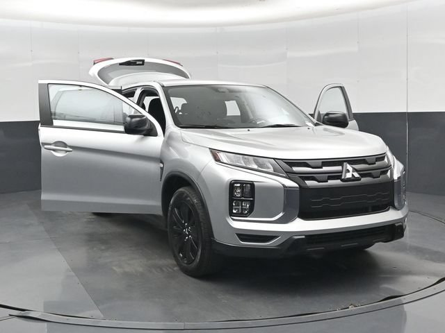 Used 2026 Mitsubishi Outlander Sport LE AWD/4WD image 55
