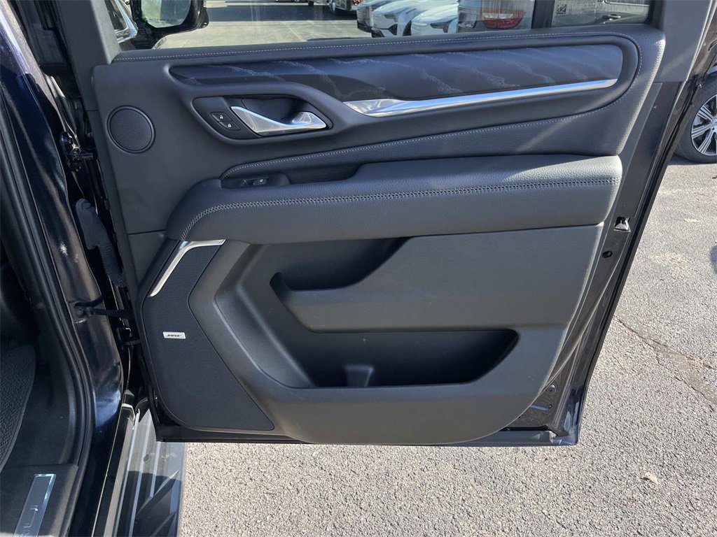 Used 2024 GMC Yukon XL Denali image 21