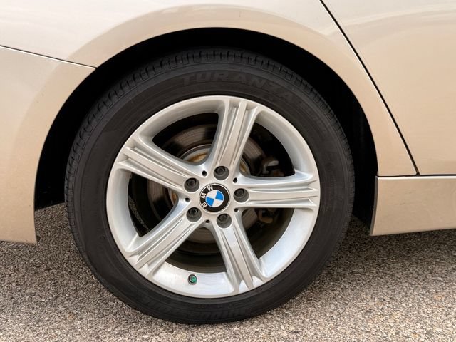 Used 2015 BMW 320i xDrive Sedan AWD/4WD image 24