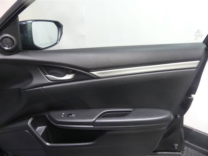 Used 2019 Honda Civic Sport image 18