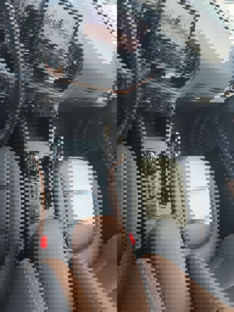 Used 2021 Ford Bronco Sport Outer Banks w/ Outer Banks Package (96D) image 14