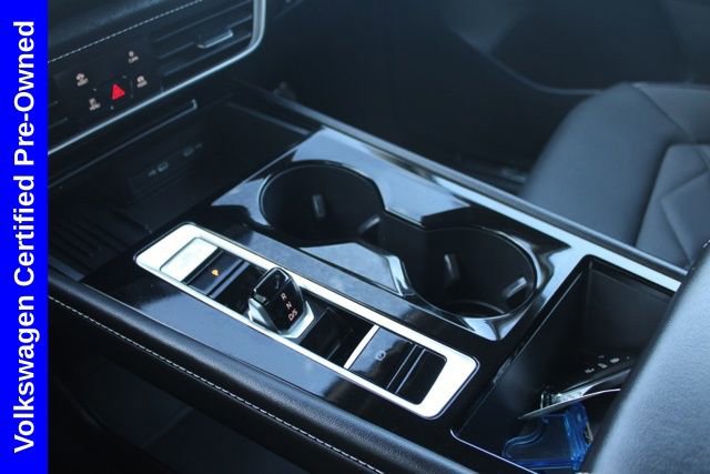 Used 2025 Volkswagen Atlas SE image 40