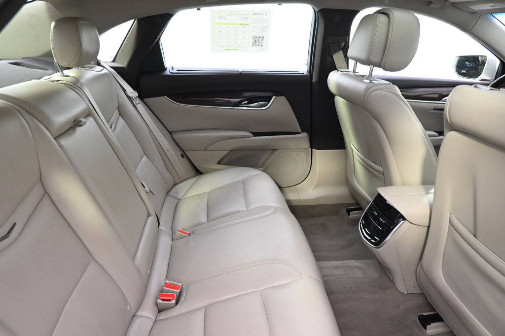 Used 2013 Cadillac XTS Premium AWD/4WD image 18