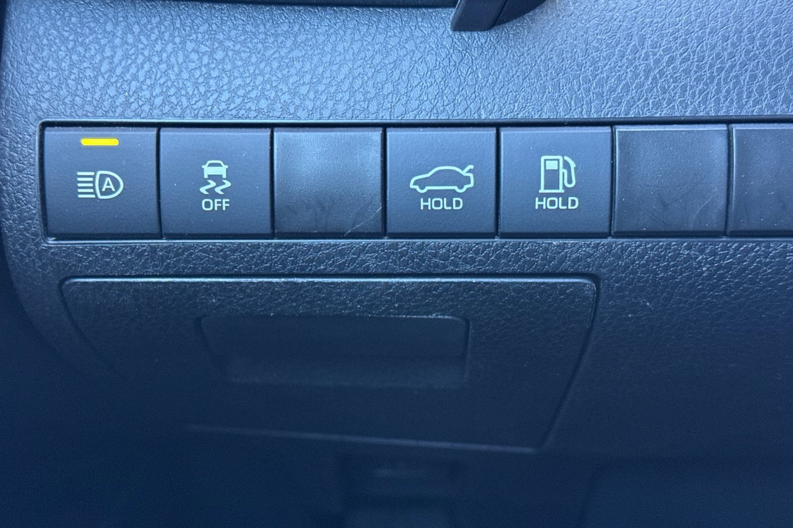 Certified 2023 Toyota Camry SE image 30