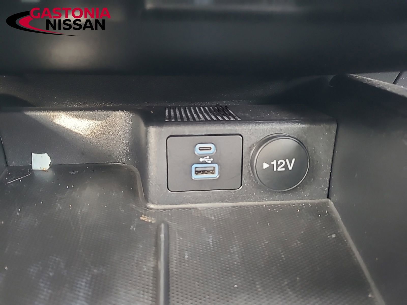 Used 2022 Ford Escape SEL image 43