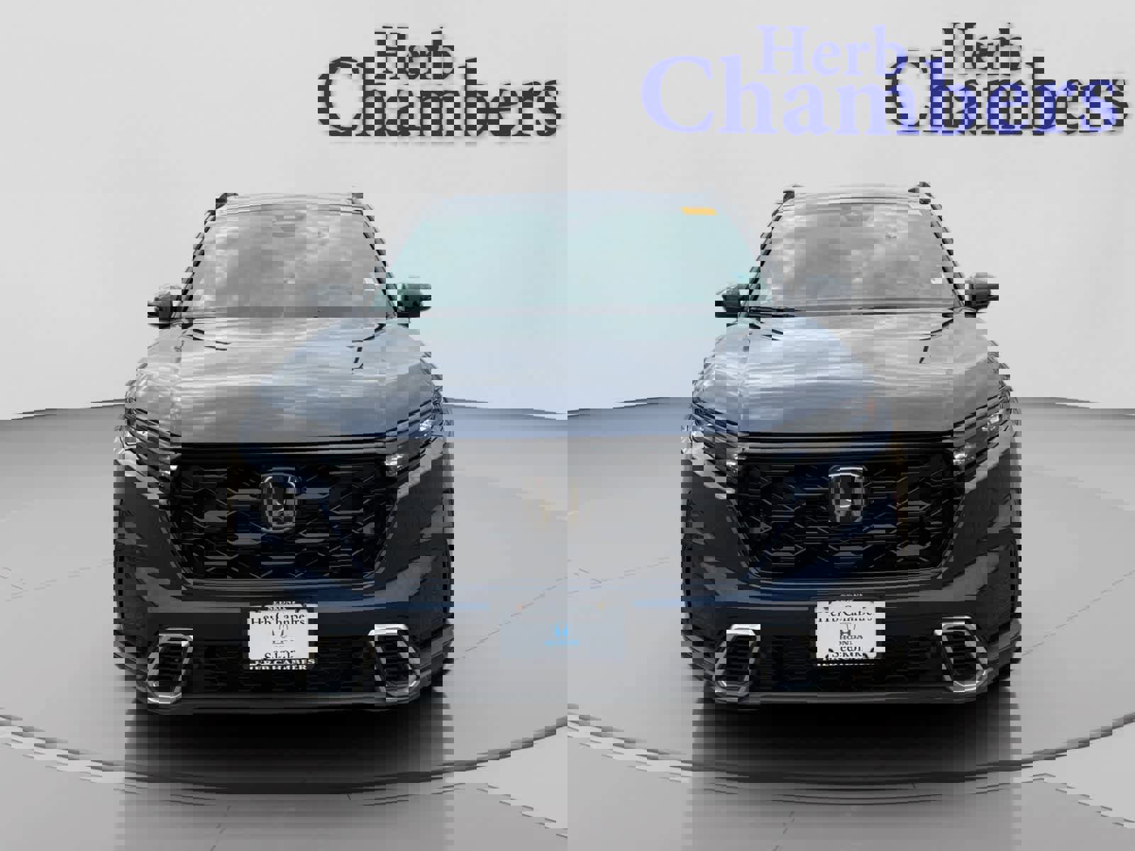 Used 2025 Honda CR-V Sport Touring image 2