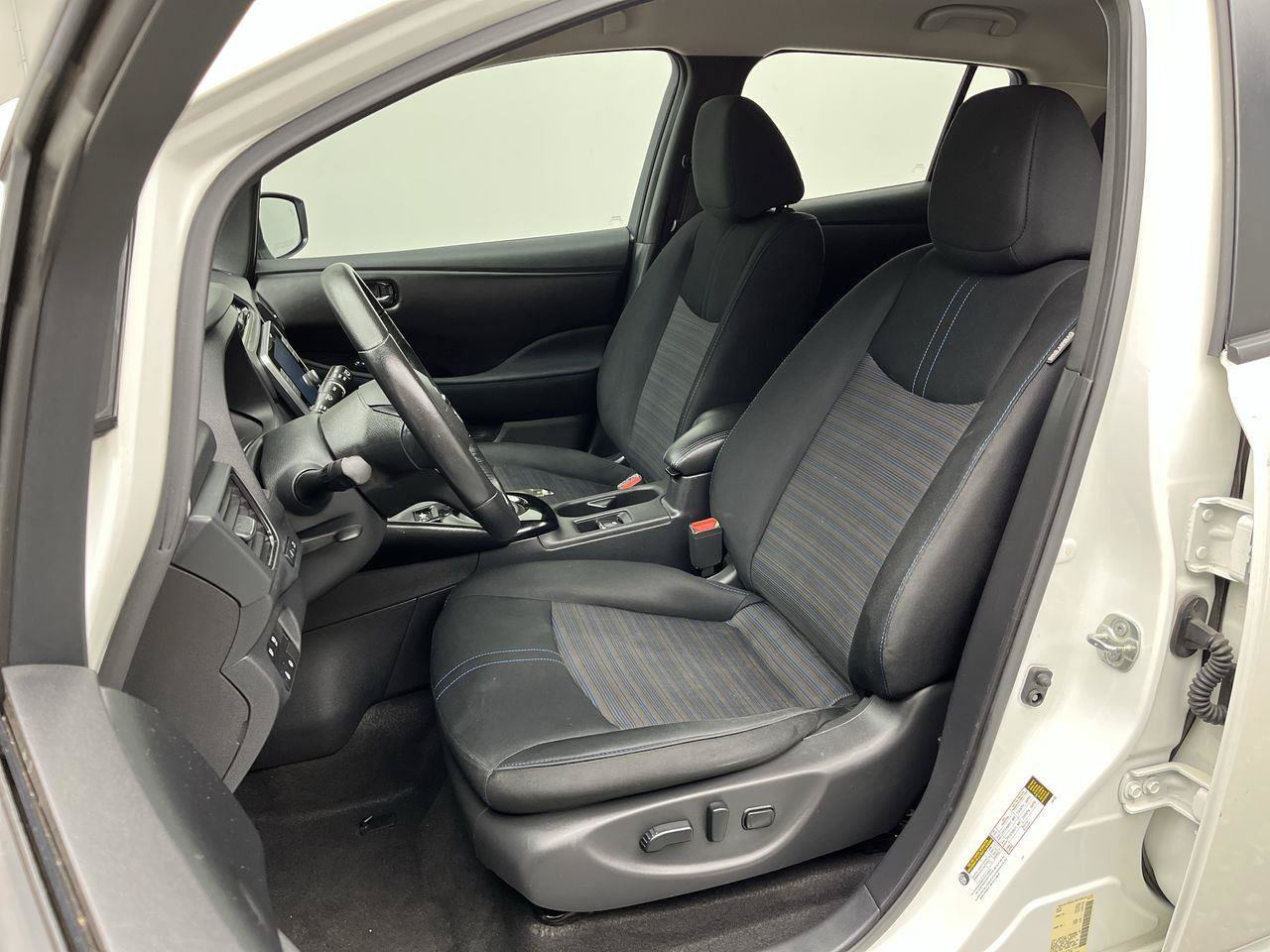 Used 2022 Nissan Leaf SV Plus FWD image 9