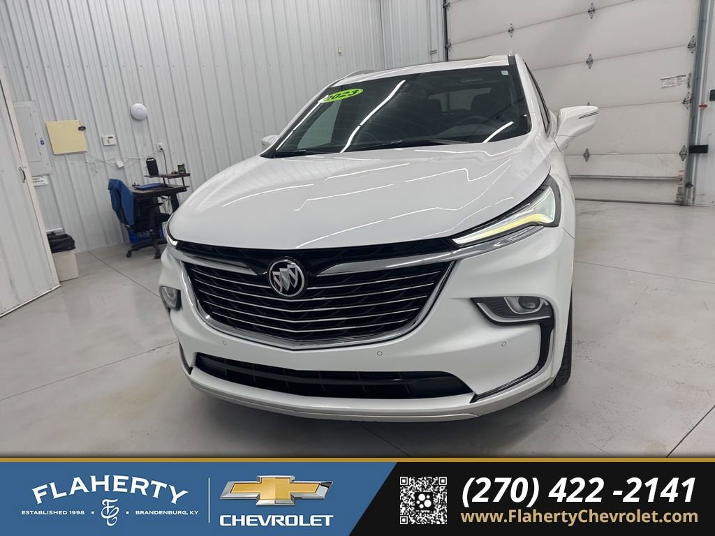 Used 2023 Buick Enclave Essence w/ Experience Buick Package image 7