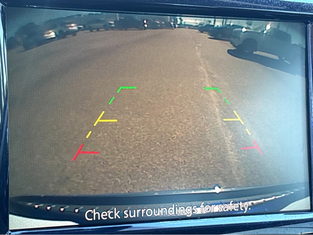 Used 2022 Nissan Murano S image 8