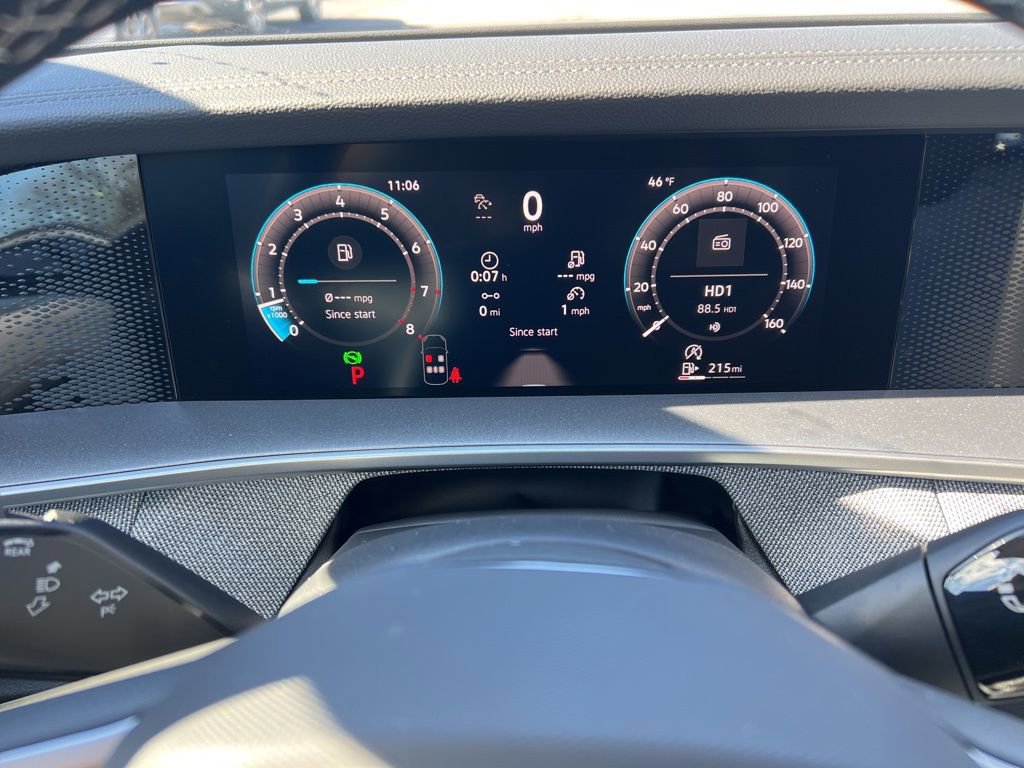 New 2026 Volkswagen Tiguan S FWD image 16