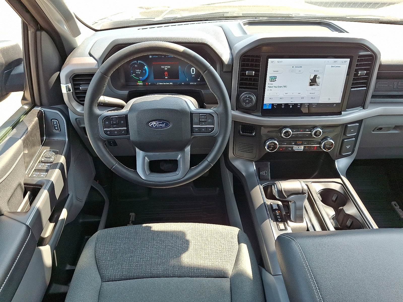 Used 2025 Ford F150 Lightning XLT AWD/4WD image 11