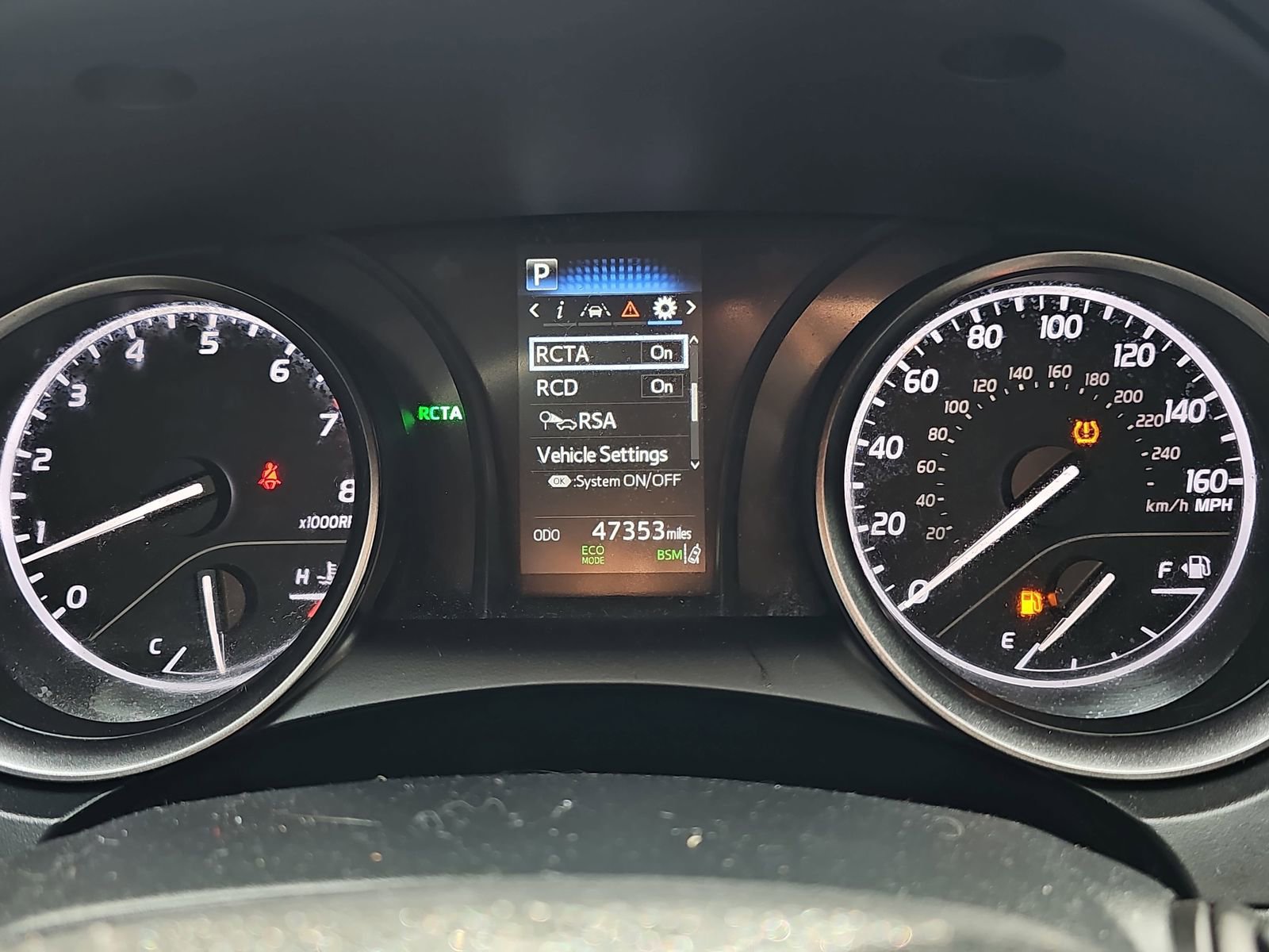 Used 2024 Toyota Camry SE w/ Convenience Package FWD image 9