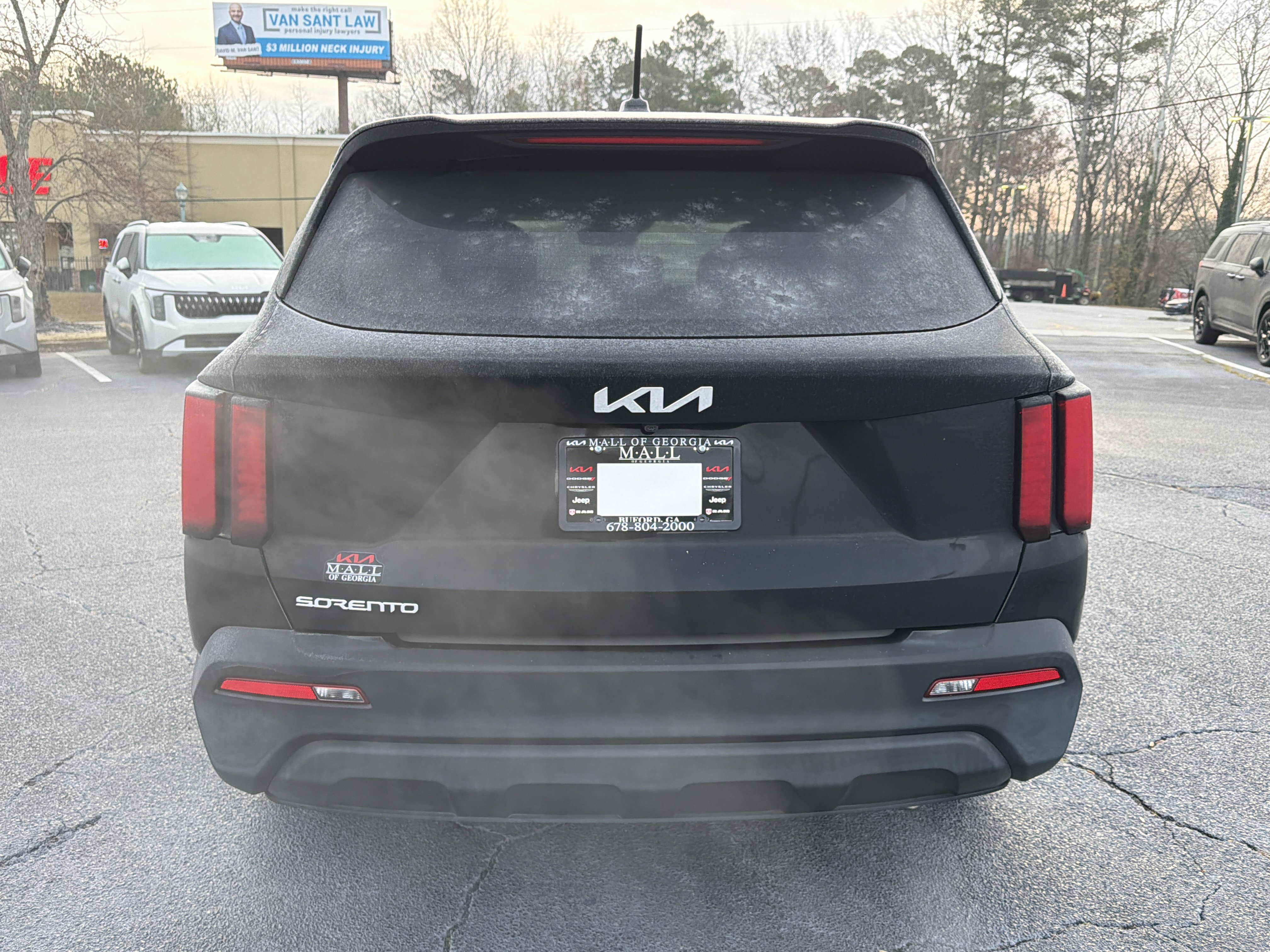 Used 2023 Kia Sorento LX image 6