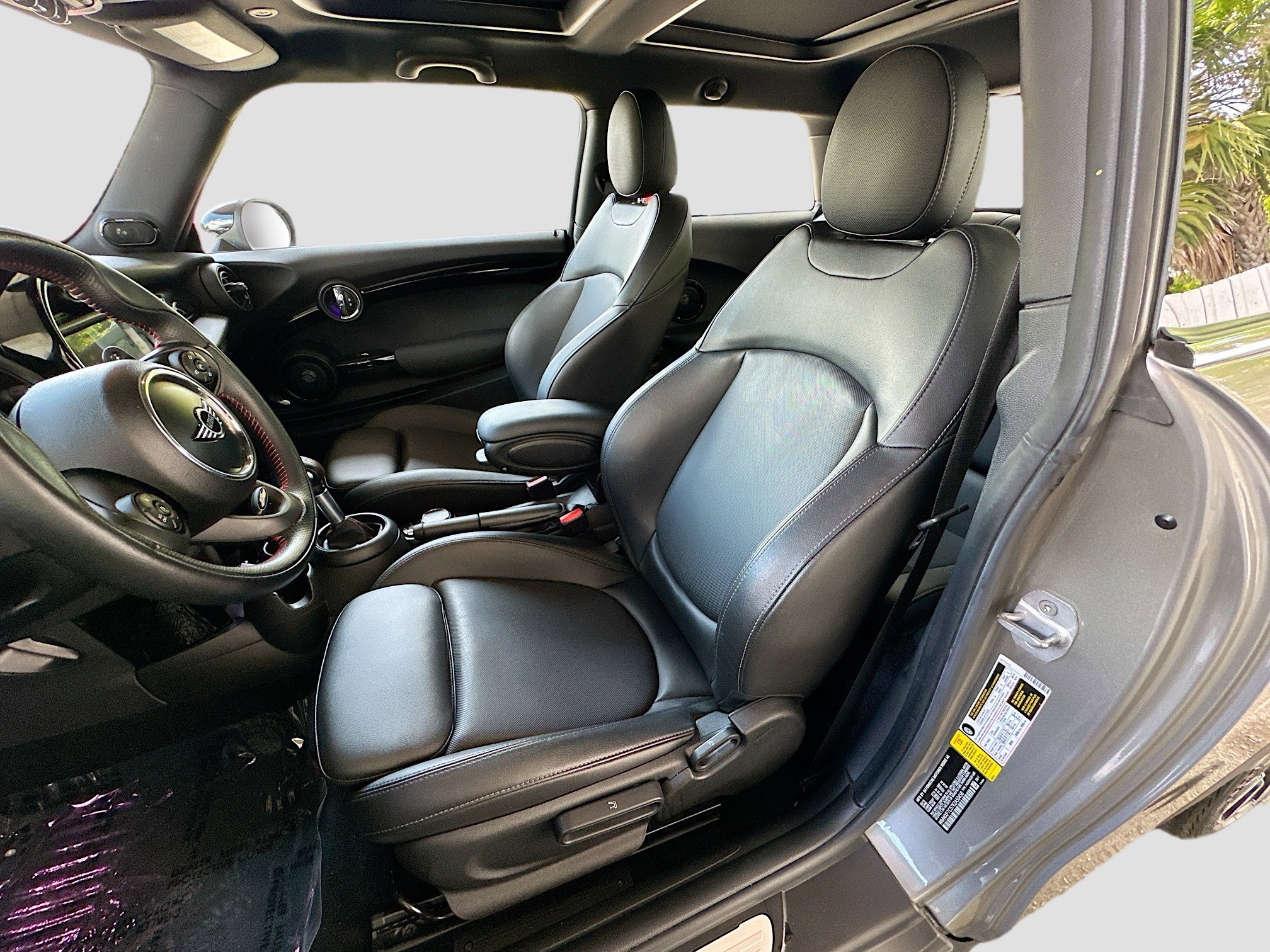 Used 2019 MINI Cooper S w/ Premium Package FWD image 22