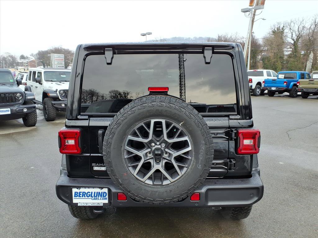 New 2026 Jeep Wrangler Sahara image 5