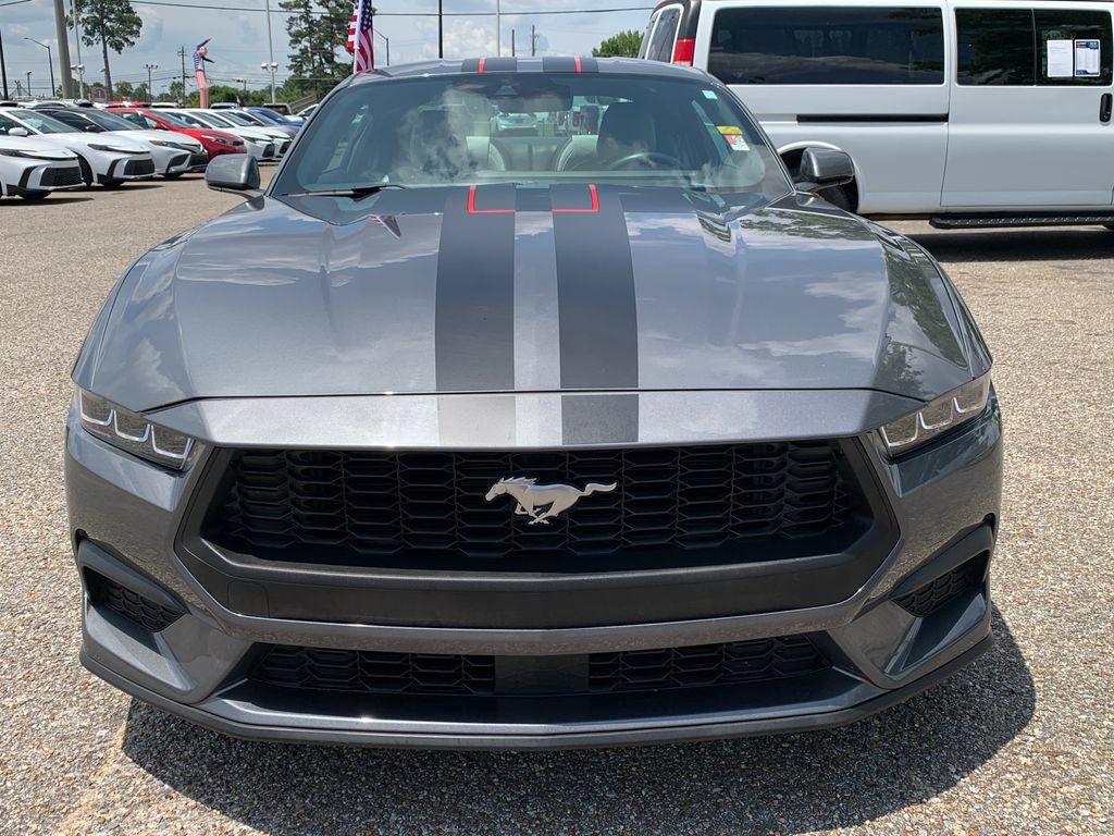 Used 2024 Ford Mustang Premium RWD image 3