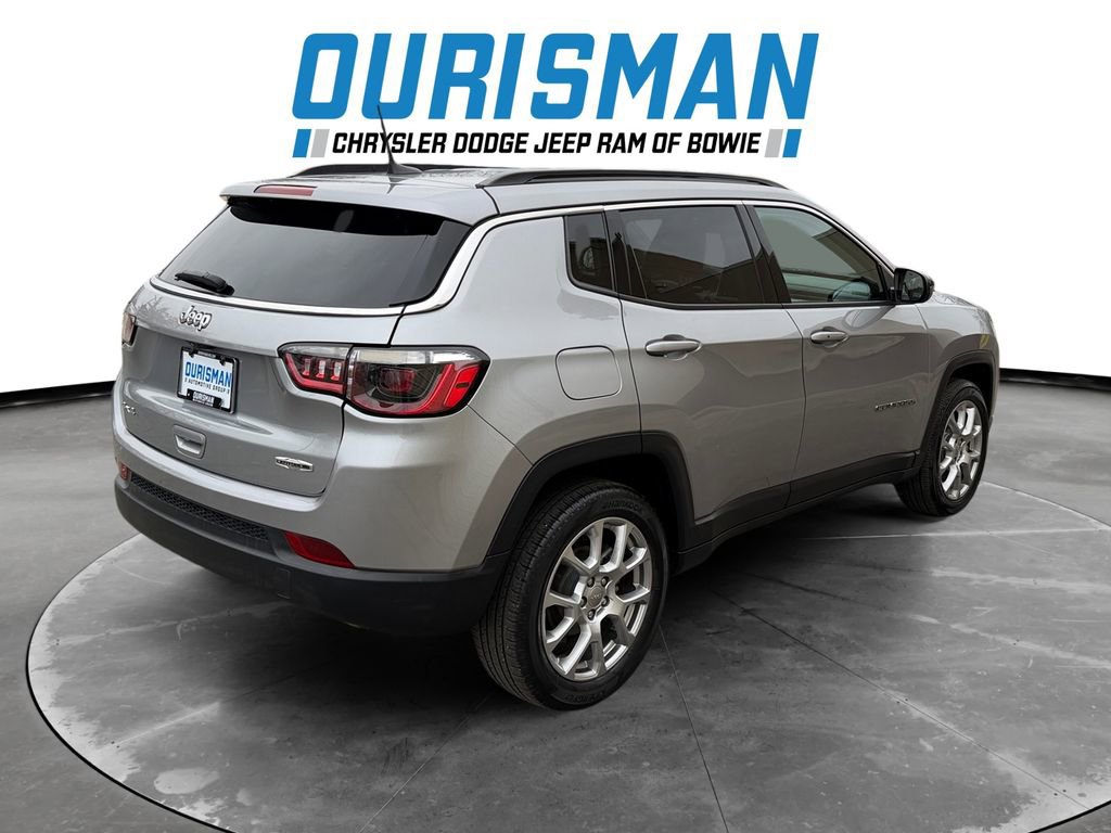 Used 2022 Jeep Compass Latitude image 6