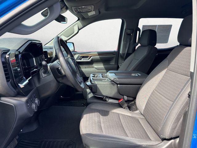Used 2025 Chevrolet Silverado 1500 LT image 9