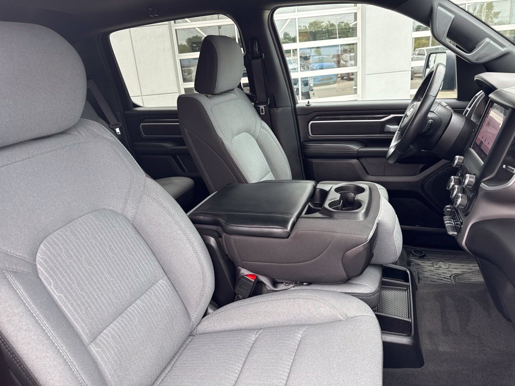 Used 2023 RAM 1500 Big Horn AWD/4WD image 37
