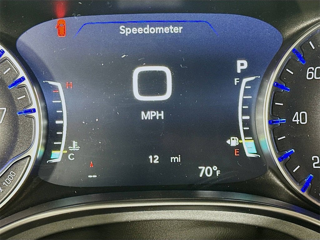 New 2026 Chrysler Pacifica Limited image 11