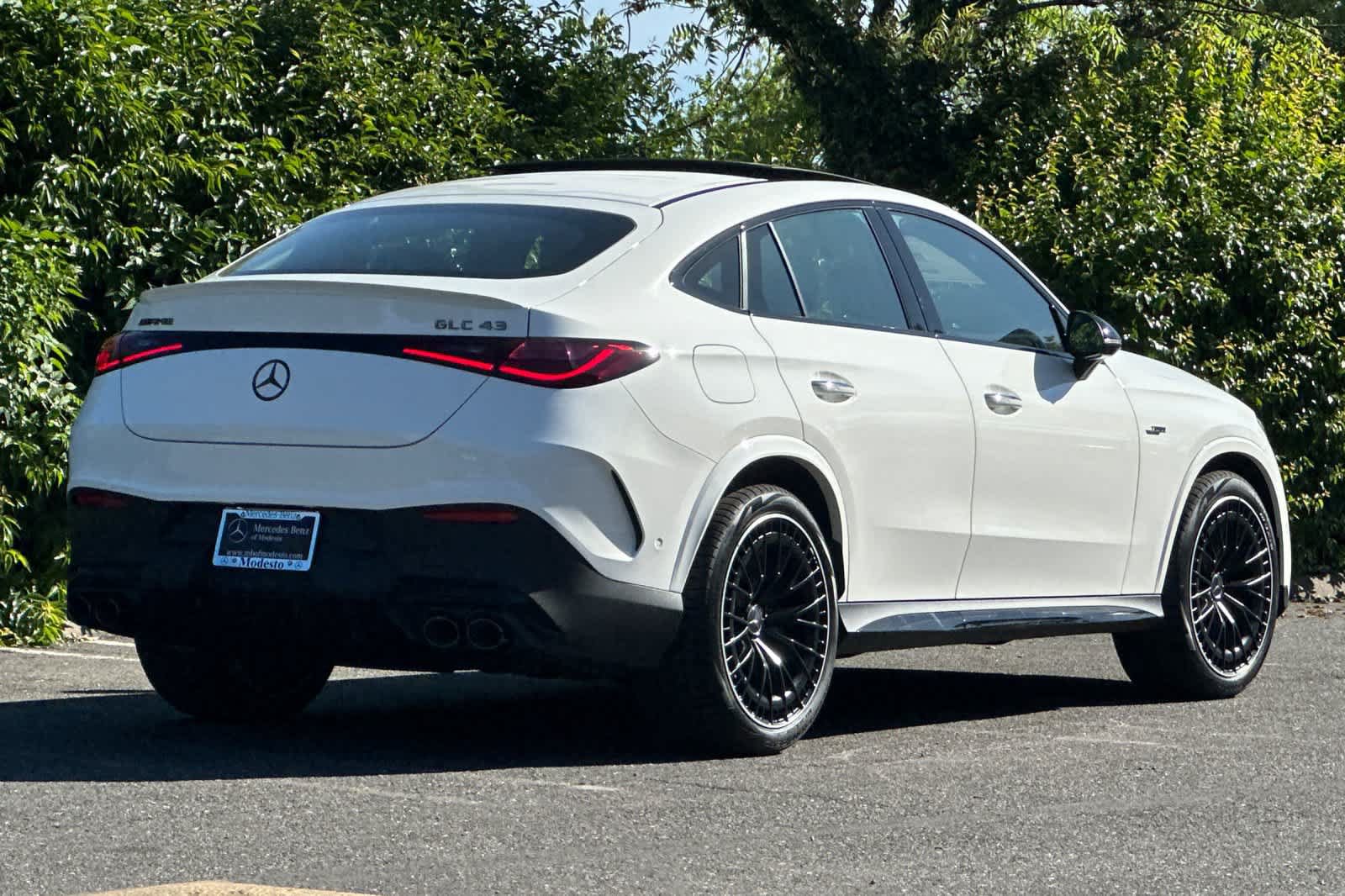 New 2026 Mercedes-Benz GLC 43 AMG 4MATIC Coupe image 3