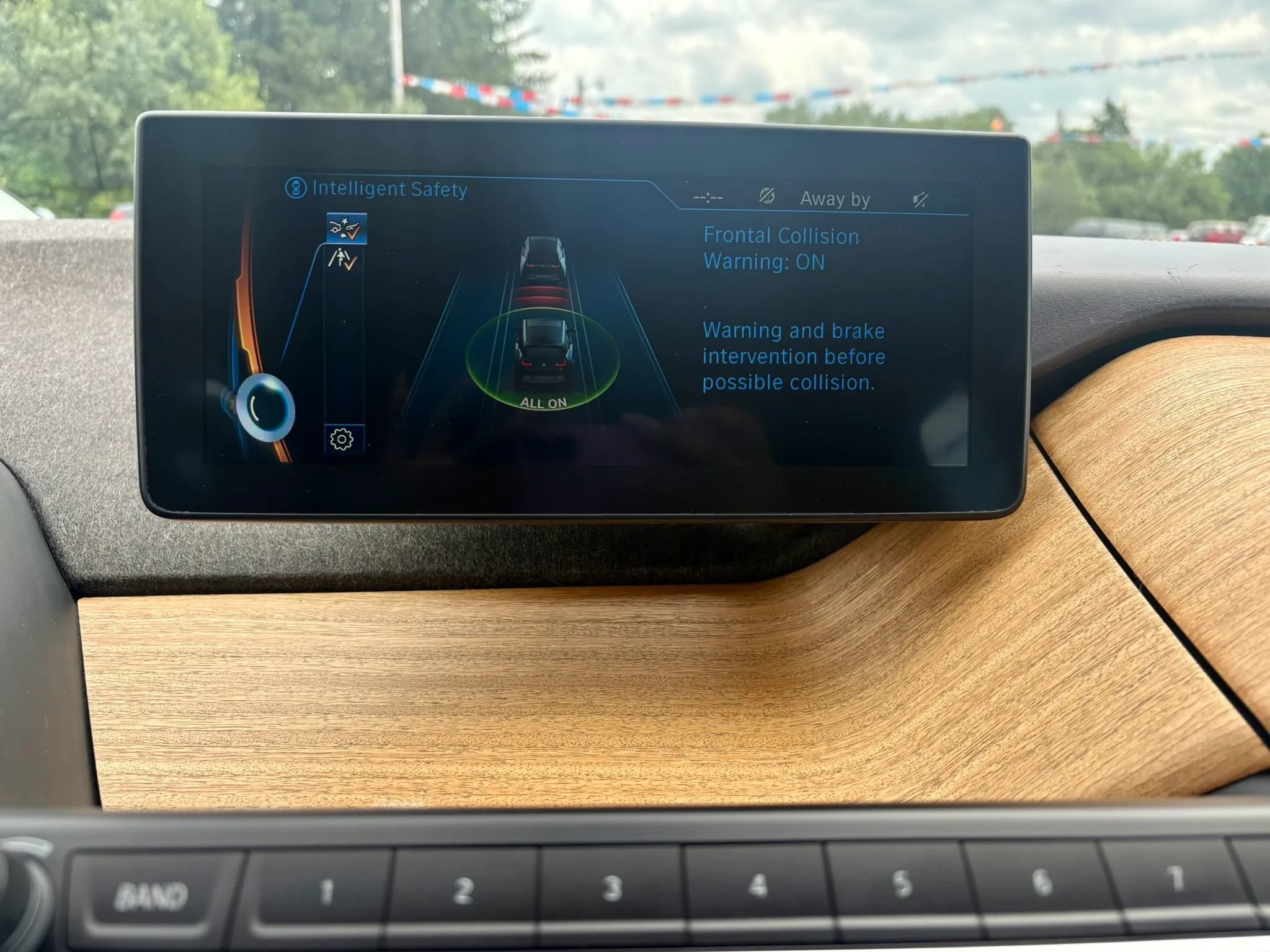 Used 2015 BMW i3 w/ Range Extender RWD image 35