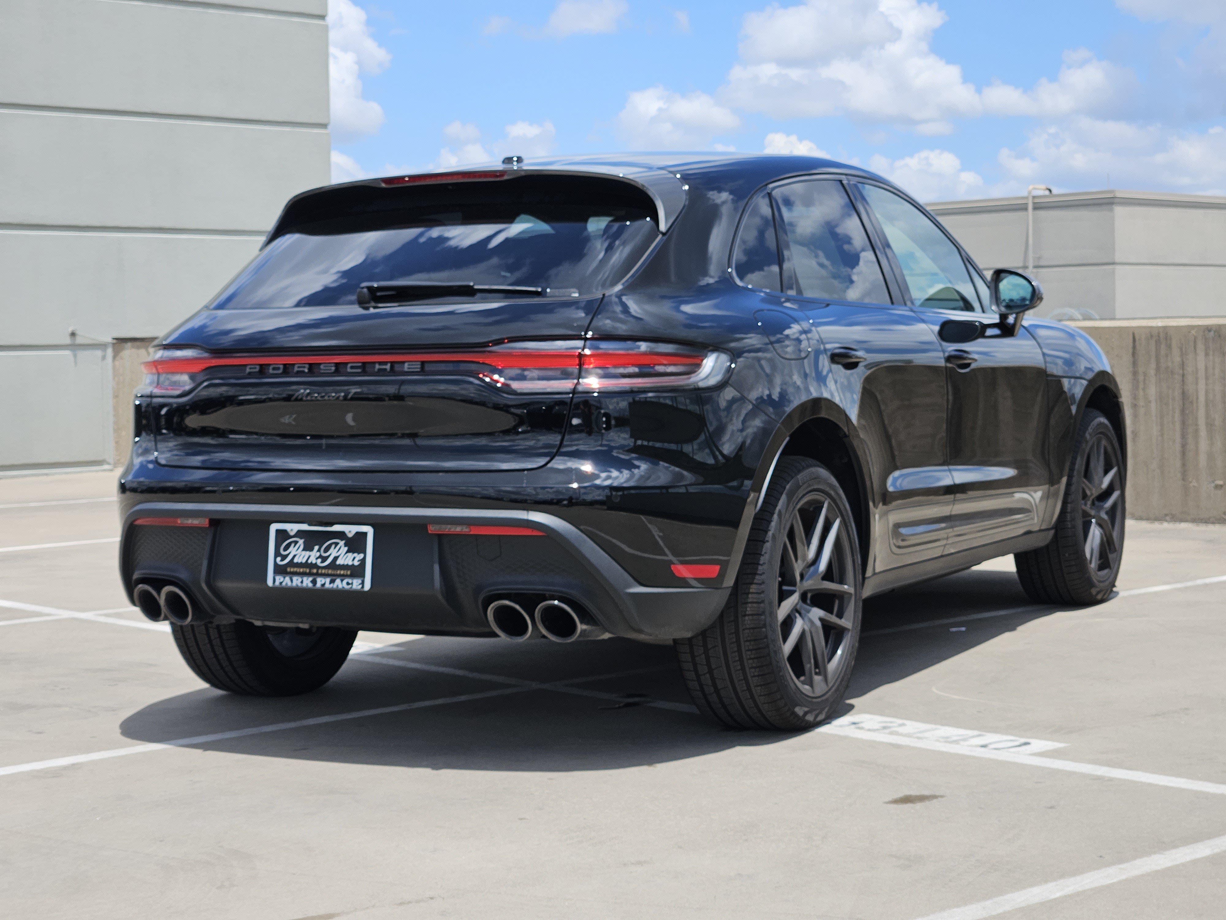 Certified 2026 Porsche Macan Turbo AWD/4WD image 8