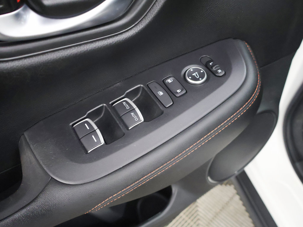 Used 2024 Honda HR-V Sport image 33