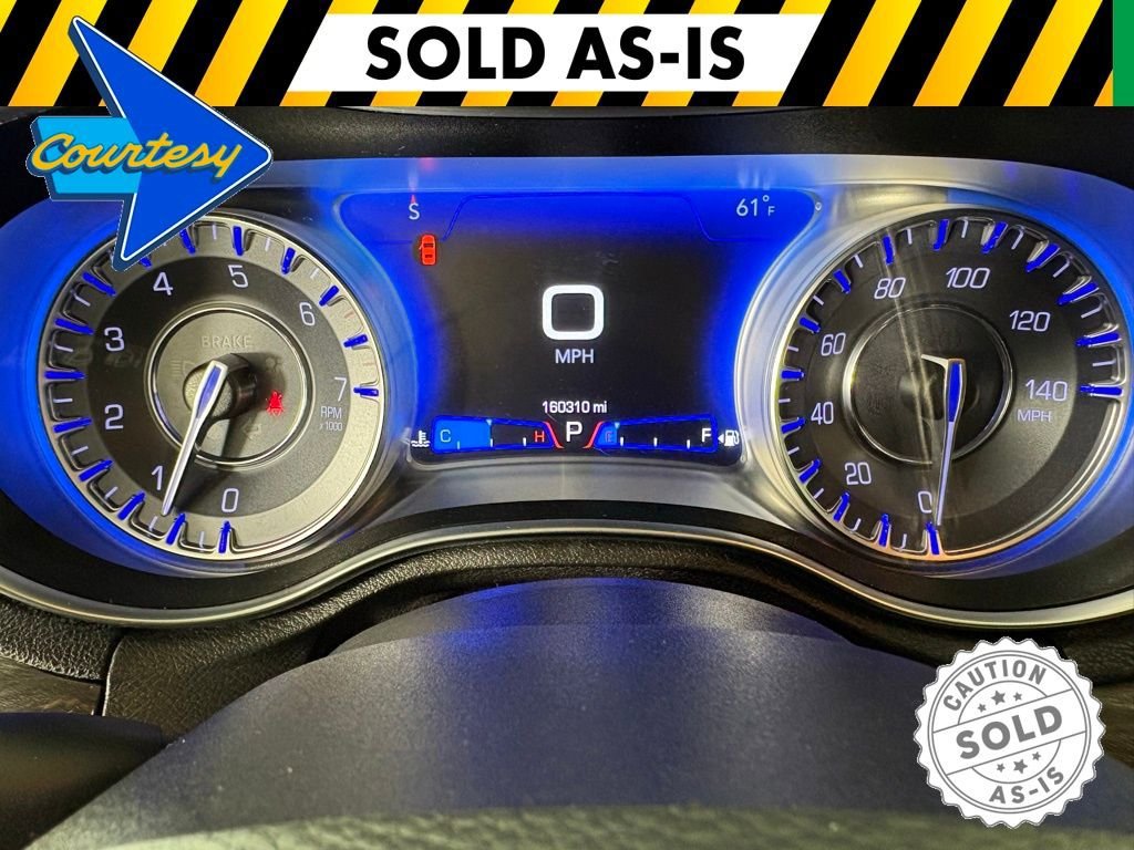 Used 2019 Chrysler 300 Touring w/ Chrome Appearance Package RWD image 26