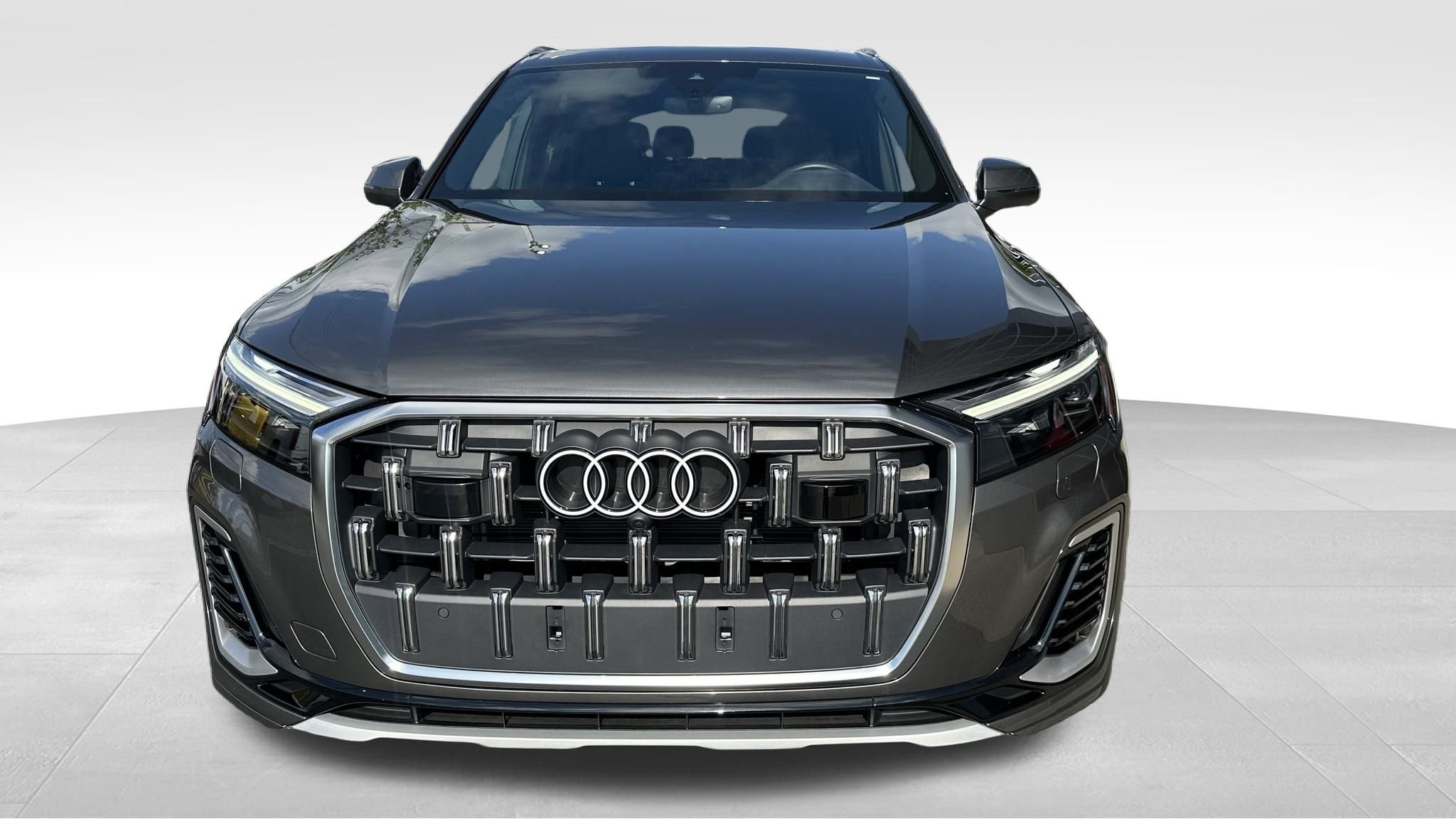 Used 2025 Audi Q7 2.0T Premium w/ Convenience Package image 7