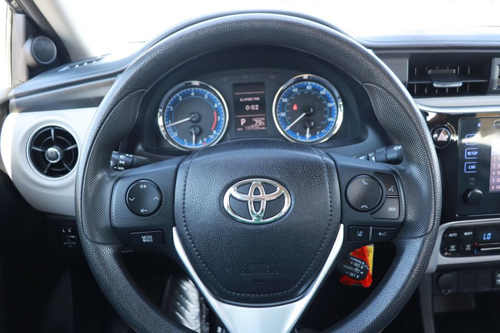Used 2017 Toyota Corolla LE w/ Carpet Mat Package (TMS) FWD image 21
