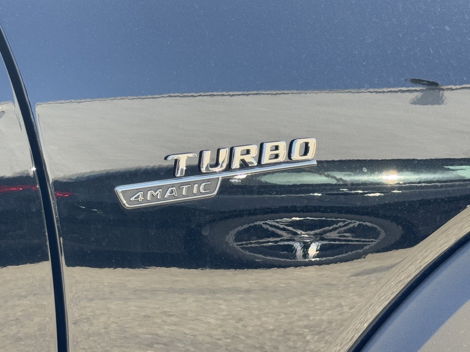 New 2025 Mercedes-Benz GLB 35 AMG 4MATIC image 12