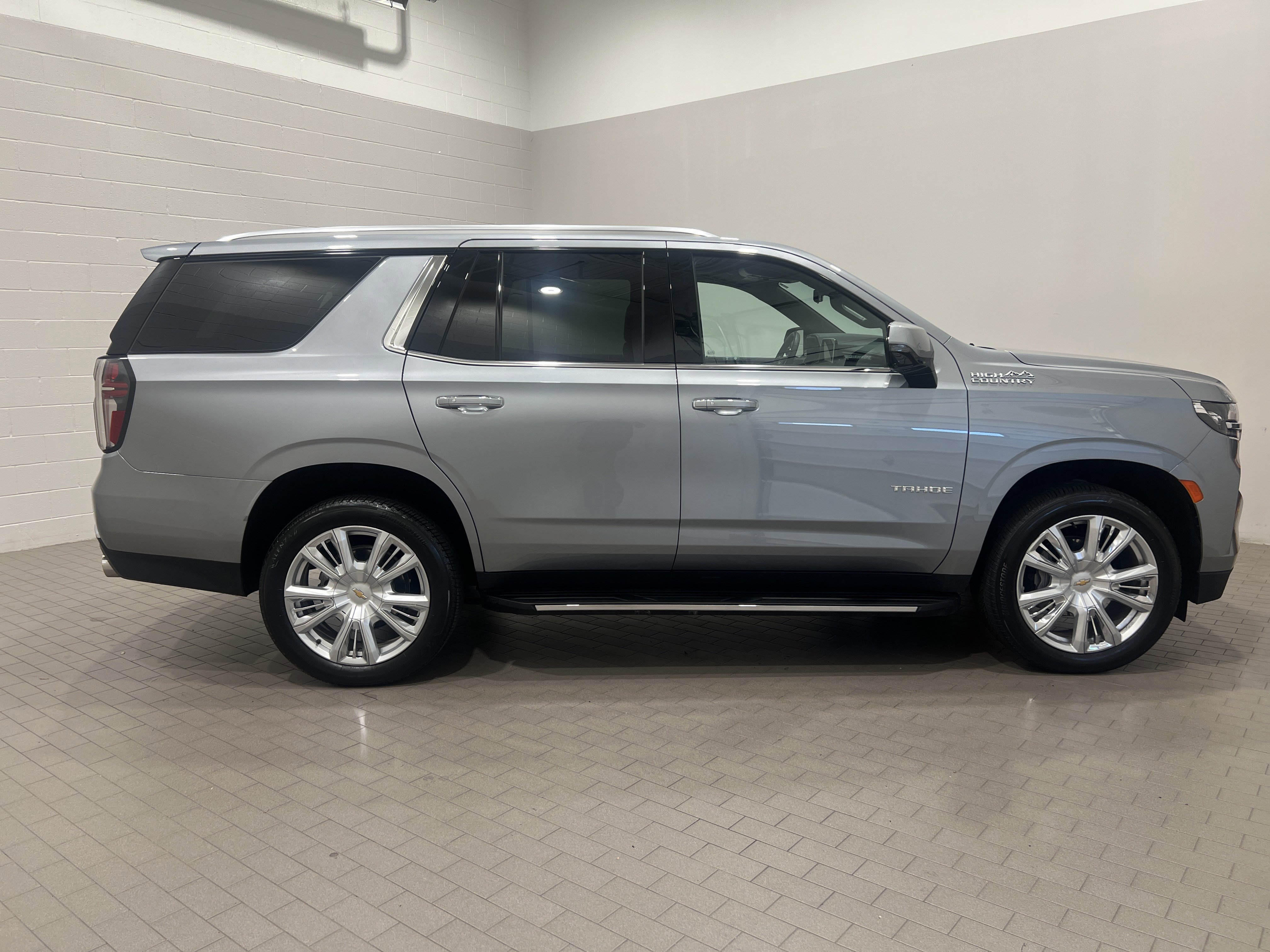 Used 2023 Chevrolet Tahoe High Country image 10