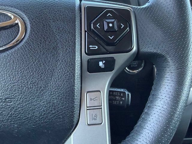 Used 2022 Toyota 4Runner SR5 Premium AWD/4WD image 28