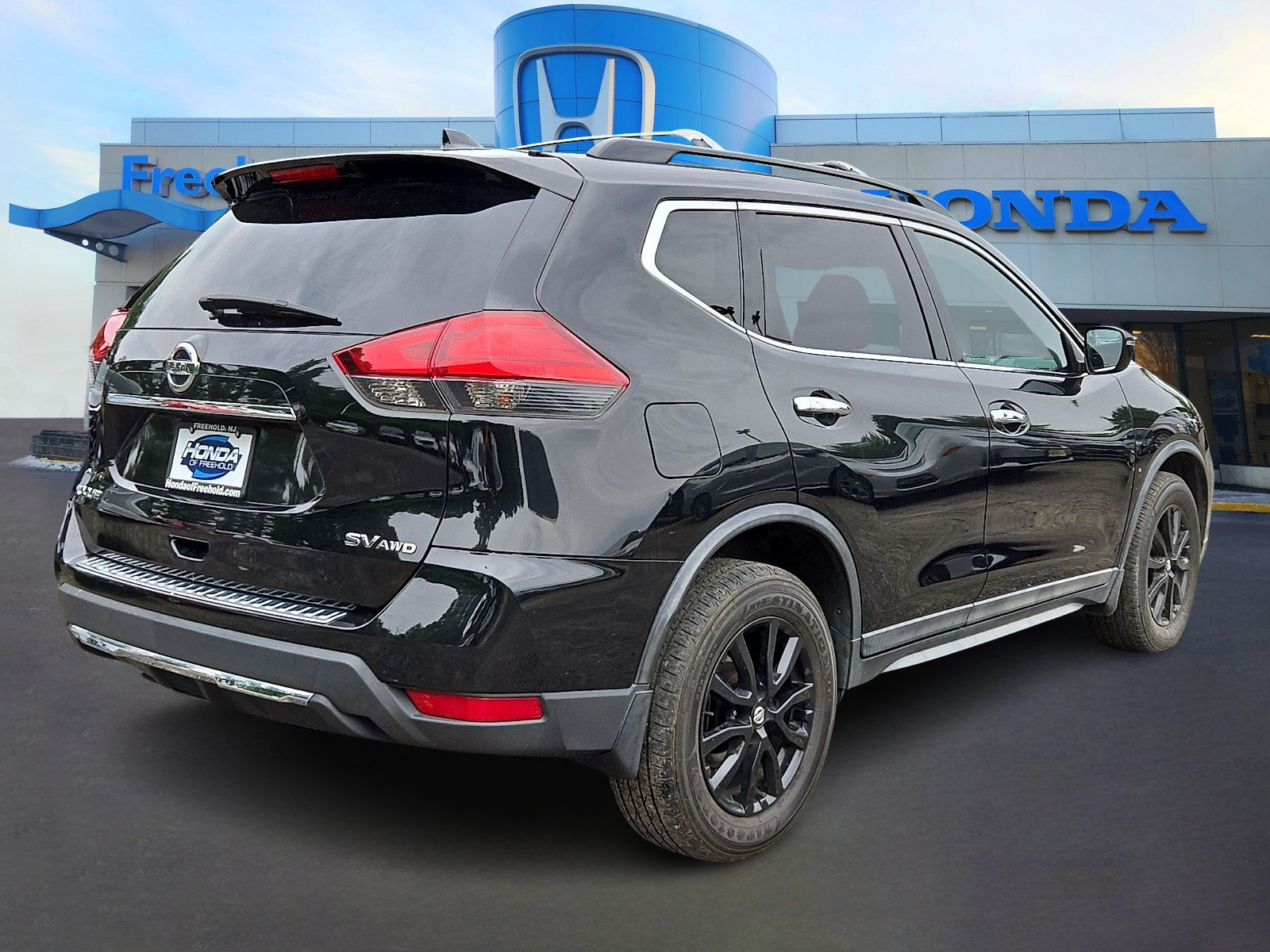 Used 2017 Nissan Rogue SV w/ Midnight Edition AWD/4WD image 6