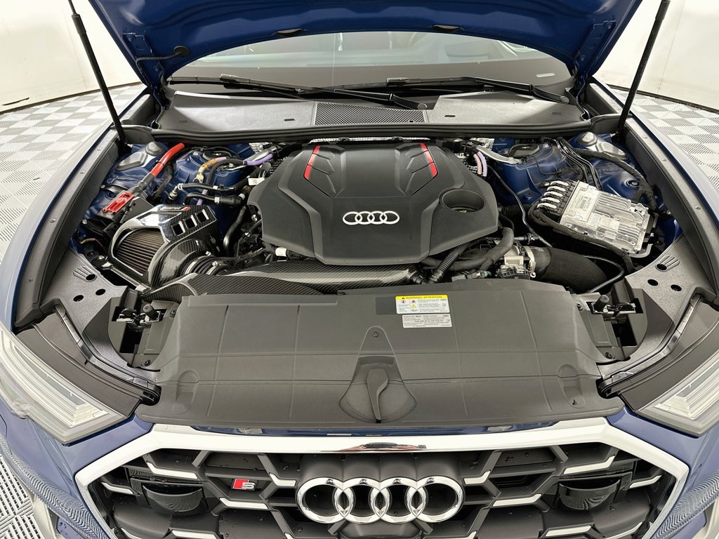 Used 2025 Audi S6 Prestige w/ Prestige Package AWD/4WD image 32