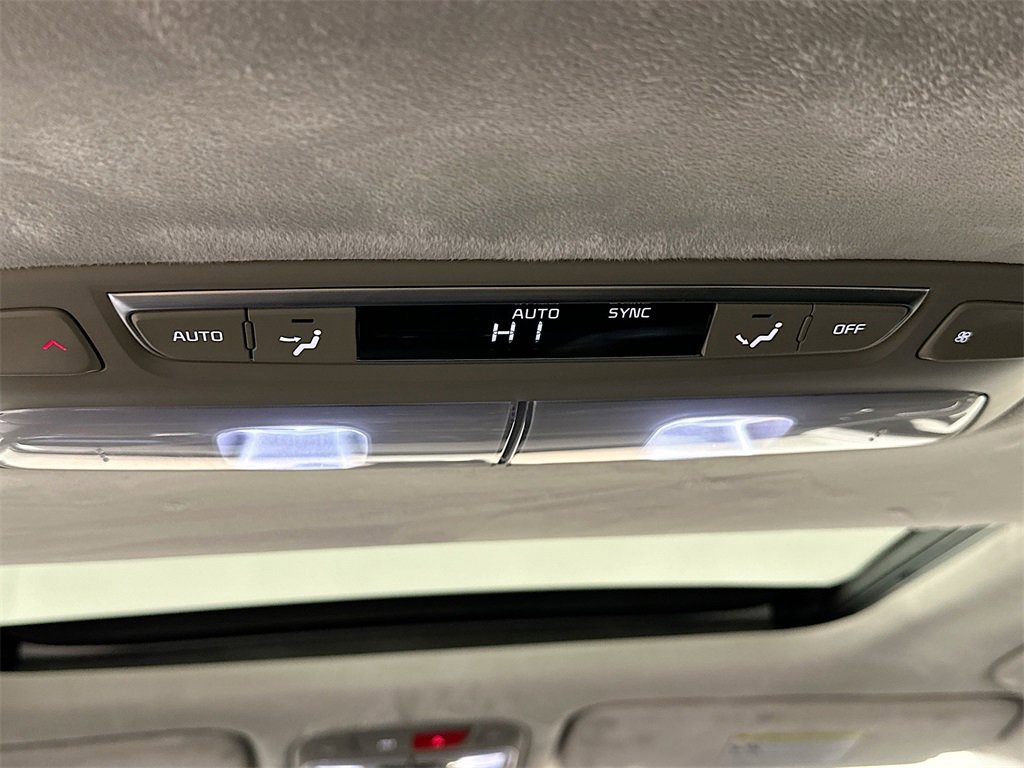 Used 2025 Kia Telluride SX Prestige image 29