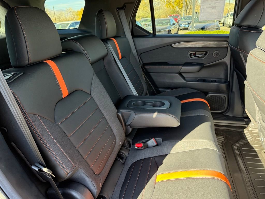Certified 2026 Honda Passport TrailSport image 19