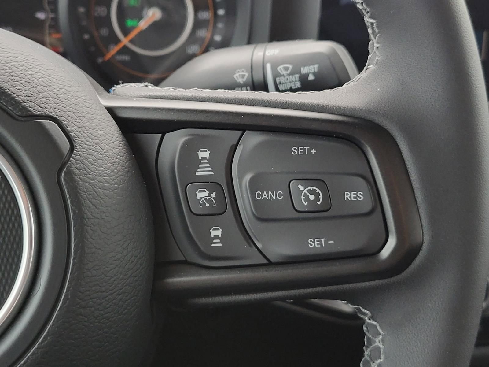 Used 2025 Jeep Gladiator Rubicon image 32