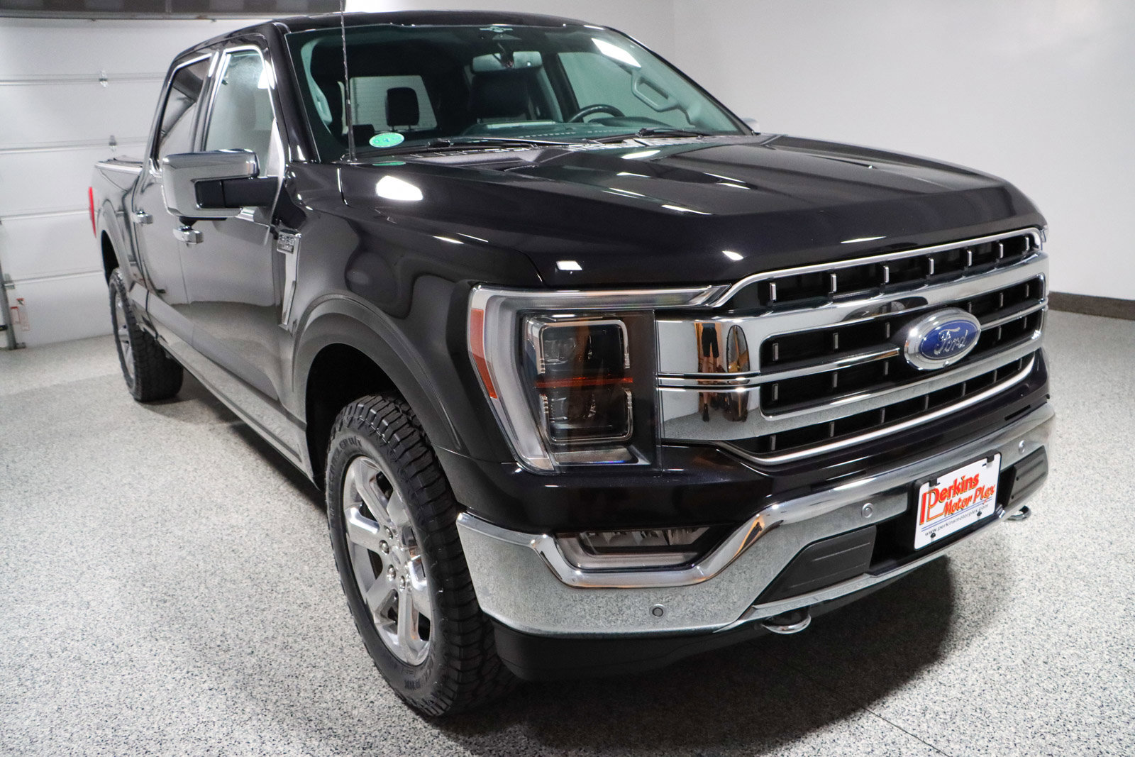 Used 2023 Ford F150 Lariat w/ Equipment Group 502A High AWD/4WD image 5