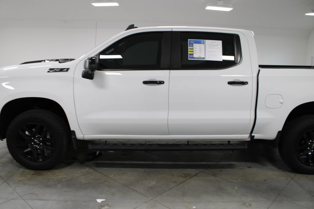 Used 2025 Chevrolet Silverado 1500 LT Trail Boss w/ LT Trail Boss Premium Package AWD/4WD image 6