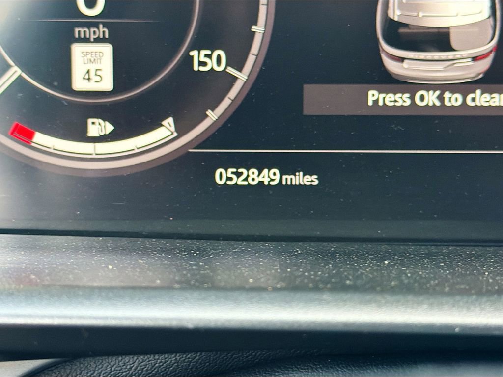 Used 2020 Land Rover Discovery HSE image 43